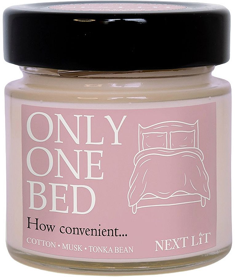 Lumânare parfumată Next Lit Burning Tropes - Only One Bed, 100 g
