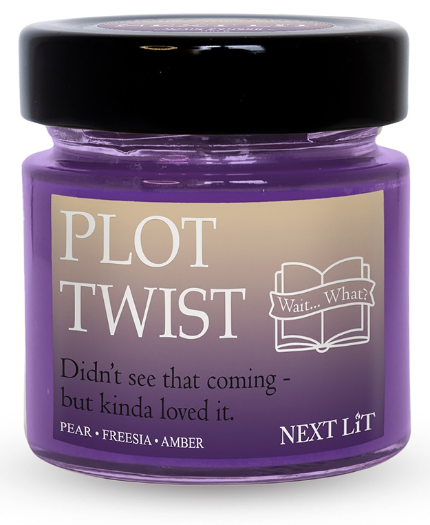 Lumânare parfumată Next Lit Burning Tropes - Plot Twist, 100 g