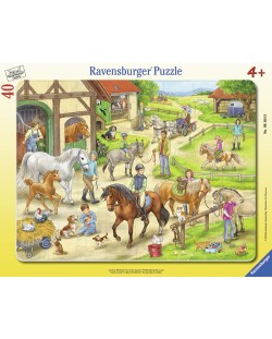 Puzzle Ravensburger de 40 piese - O zi la ferma