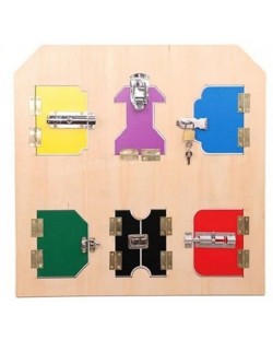 Tablă de lemn Smart Baby - Ușă cu 6 încuietori