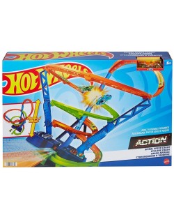 Set de jucării de acțiune Hot Wheels - Șenile, Typhoon Collision