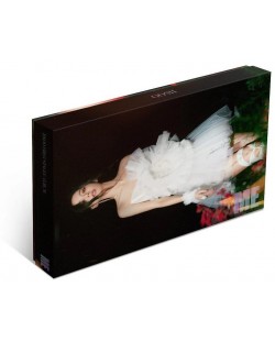 Jisoo (Blackpink) - Me, Black Version (CD Box) 