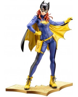 Statuetă Kotobukiya DC Comics: Batman - Batgirl (Barbara Gordon), 23 cm