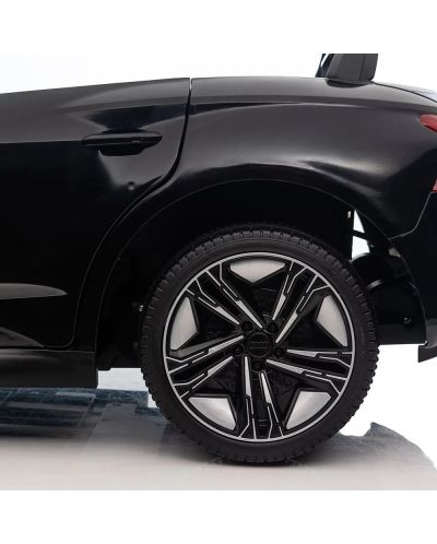 Mașină cu baterii Moni - Audi RS e-tron, negru - 6