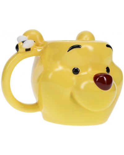 Cană 3D Paladone Disney: Winnie The Pooh - Pooh,  350 ml - 1