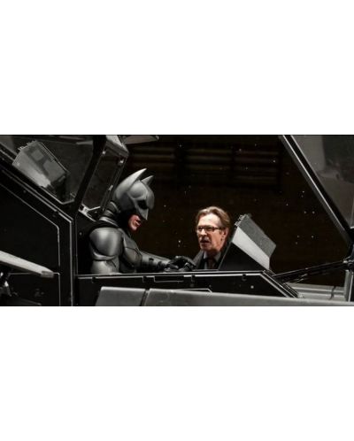 The Dark Knight Rises (Blu-ray) - 12