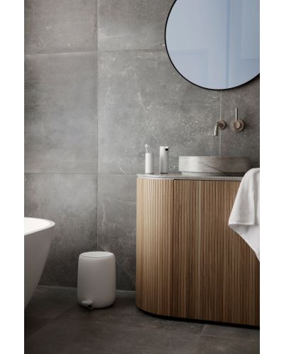 Perie de toaleta pentru montare pe perete Blomus - Modo, alb - 2
