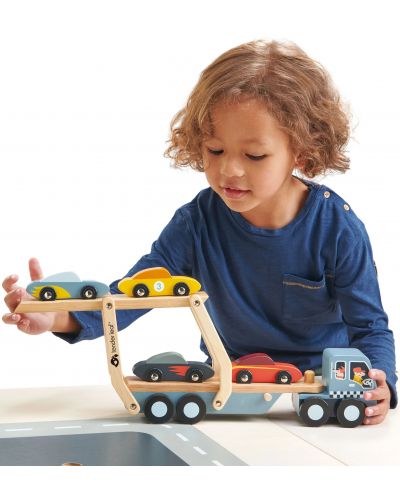 Set de jucării din lemn Tender Leaf Toys - Autobuz cu 4 mașini - 5