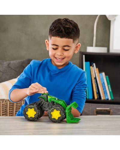 Jucărie Tomy John Deere - Tractor cu anvelope monstruoase - 7