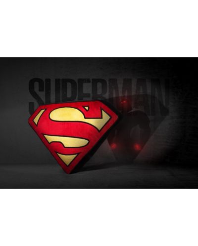 Perna decorativa WP Merchandise DC Comics: Superman - Logo - 6