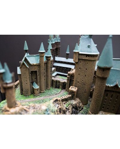 Dioramă The Noble Collection Movies: Harry Potter - Hogwarts, 33 cm - 6