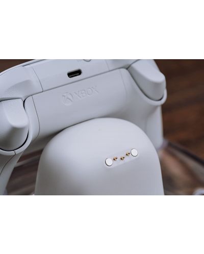 Stație de încărcare 8BitDo - pentru Xbox One/Series X, dubla, albă - 5