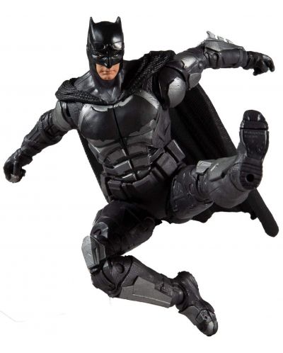 Figurina de actiune McFarlane DC Comics: Justice League - Batman, 18 cm - 6