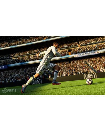 FIFA 18 Legacy Edition (Xbox 360) - 3