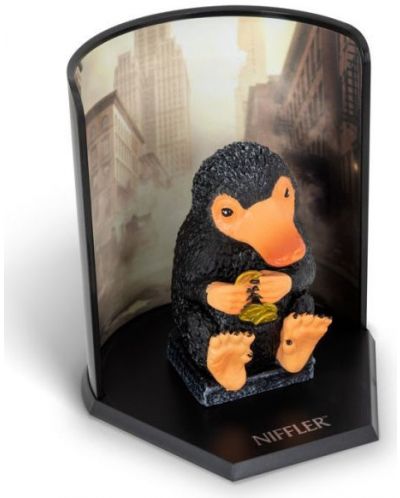 Figurină The Noble Collection Movies: Harry Potter - Magical Creatures Mystery Cube, sortiment - 4