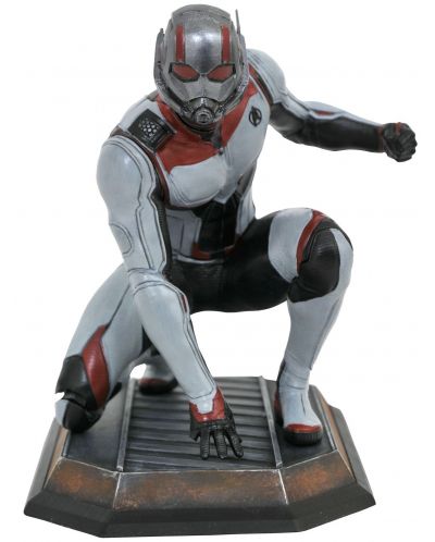 Figurina Diamond Select Marvel Gallery: Avengers - Ant-Man - 1