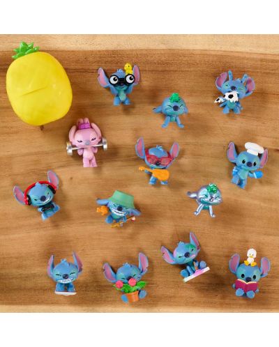 Figurină surpriză Disney Stitch - Capsulă de ananas, sortiment