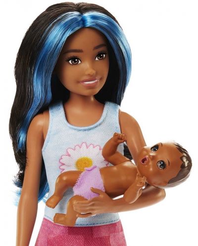 Set de joc Barbie Skipper - Baby-sitter Barbie cu șuvițe albastre - 5