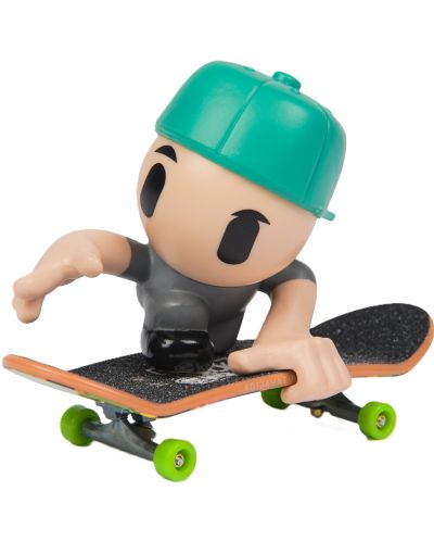 Set de joc Tech Deck SK8 Crew - Skateboard pentru degete cu figurină, cu pălărie verde - 2