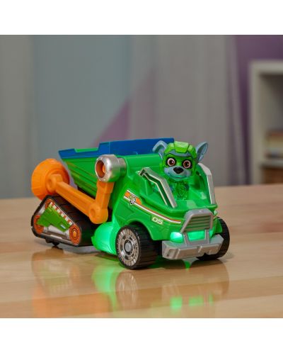 Spin Master Paw Patrol: The Mighty Movie - Rocky cu vehicul - 7