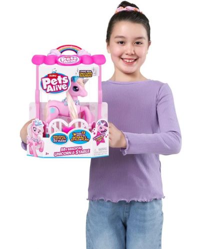 Jucărie interactivă Zuru Pets Alive - Unicorn cu grajd | Ozone.ro