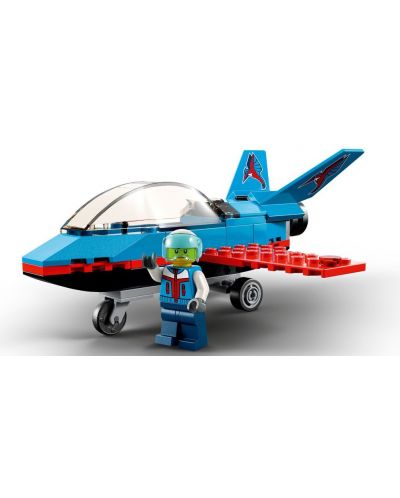 Constructor Lego City - Avion de acrobatii (60323) - 4