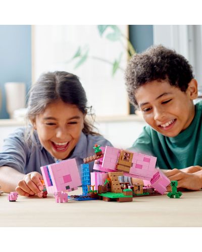 Set de construit Lego Minecraft - Casa purcelusilor (21170) - 3