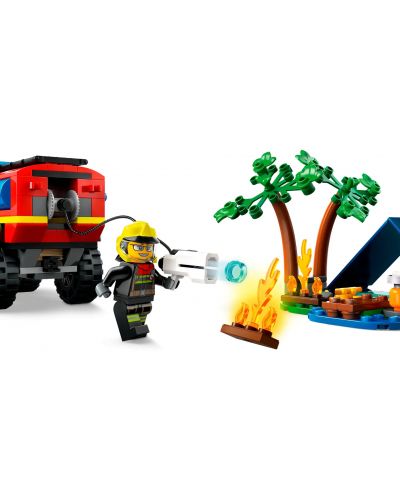 Constructor LEGO City - Camion de pompieri 4 x 4 cu barca de salvare (60412) - 4