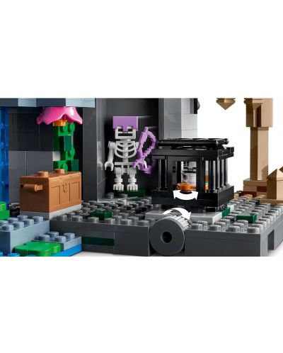 LEGO Minecraft - Închisoarea Skeletonului (21189) - 5
