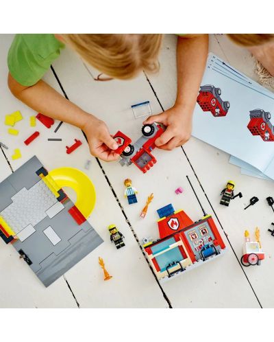 Constructor LEGO City - Pompieri și camion (60375) - 4