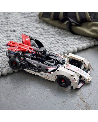 Constructor Lego Technic - Formula E Porsche 99X Electric (42137)	 - 6