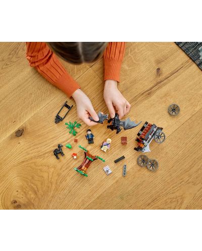 Constructor Lego Harry Potter - Hogwarts: trasura si Testrali (76400) - 5