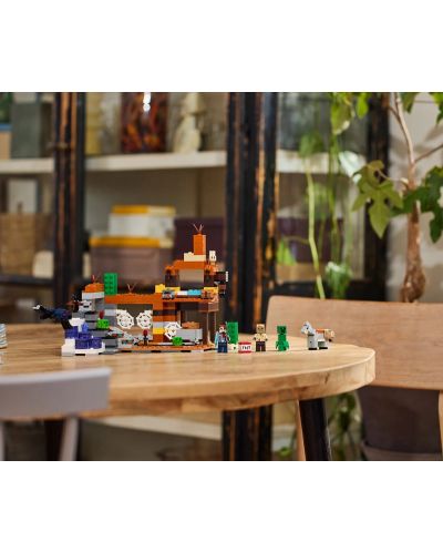 Constructor LEGO Minecraft - Mină în terenurile sterpe (21263) - 7