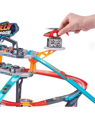Zuru - Set Metal Machines, cale de rulare pe trei niveluri cu lift