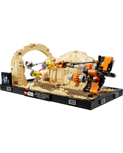 Constructor LEGO Star Wars - Dioramă Cursa din Mos Espa (75380) - 2