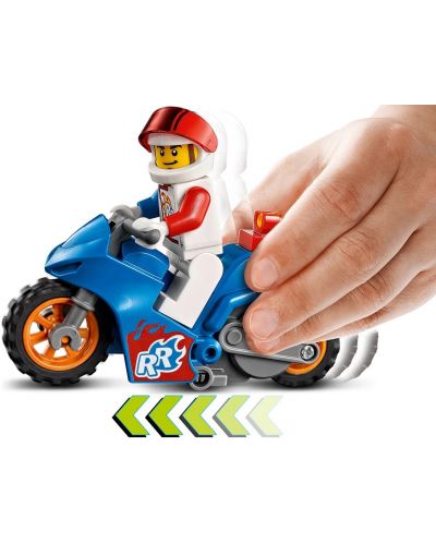 Set Lego City Stunt - Motocicleta racheta pentru cascadorii - 4
