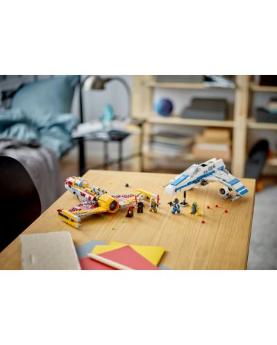 LEGO Star Wars Builder - Noua Republică E-Wing vs. Shin Hat Starfighter (75364) - 10