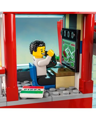Constructor Lego City -  Remiza de pompieri (60320) - 4