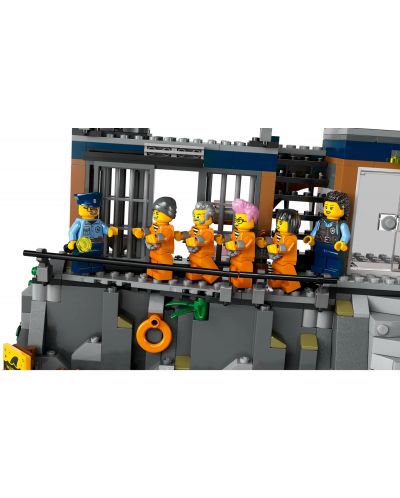 Constructor LEGO City - Insula închisorii poliției (60419) - 5