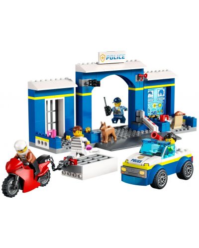 LEGO City - Urmărire cu secție de poliție (60370) - 3