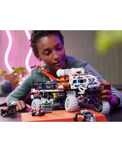 Constructor LEGO Technic - Rover de explorare a echipajului de pe Marte (42180) - 8