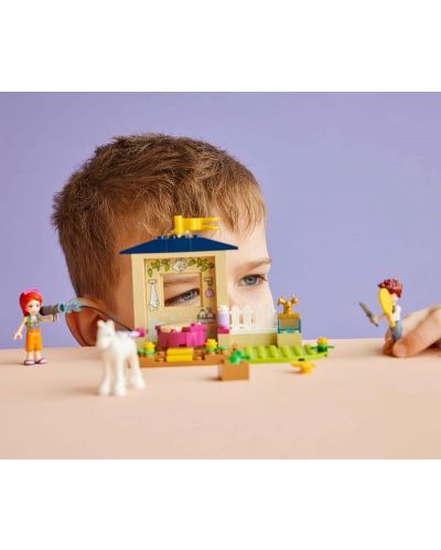 Constructor Lego Friends - Hambar pentru ponei (41696) - 8
