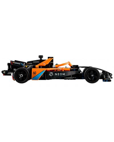 Constructor LEGO Technic - Neom McLaren Formula E (42169) - 4