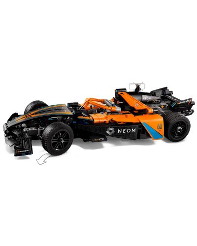Constructor LEGO Technic - Neom McLaren Formula E (42169) - 6
