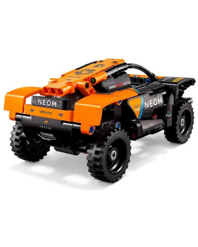 Constructor LEGO Technic - Mașină de curse NEOM McLaren Extreme E (42166) - 3