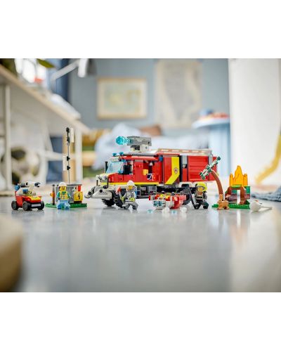 LEGO City - Camion de pompieri (60374) - 10