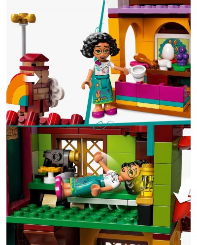 Constructor Lego Disney - Casa Madrigal (43202) - 4