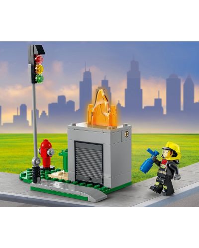Constructor Lego City - Stingere de incendiu si urmarire politista (60319) - 8