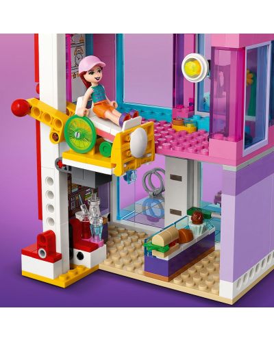 Constructor Lego Friends - Cladirea de pe Strada principala (41704) - 3