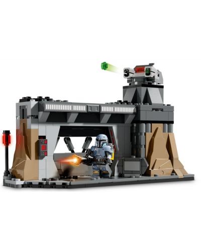 Constructor  LEGO Star Wars - Lupta dintre Paz Vizsl și Moff Gideon (75386) - 3